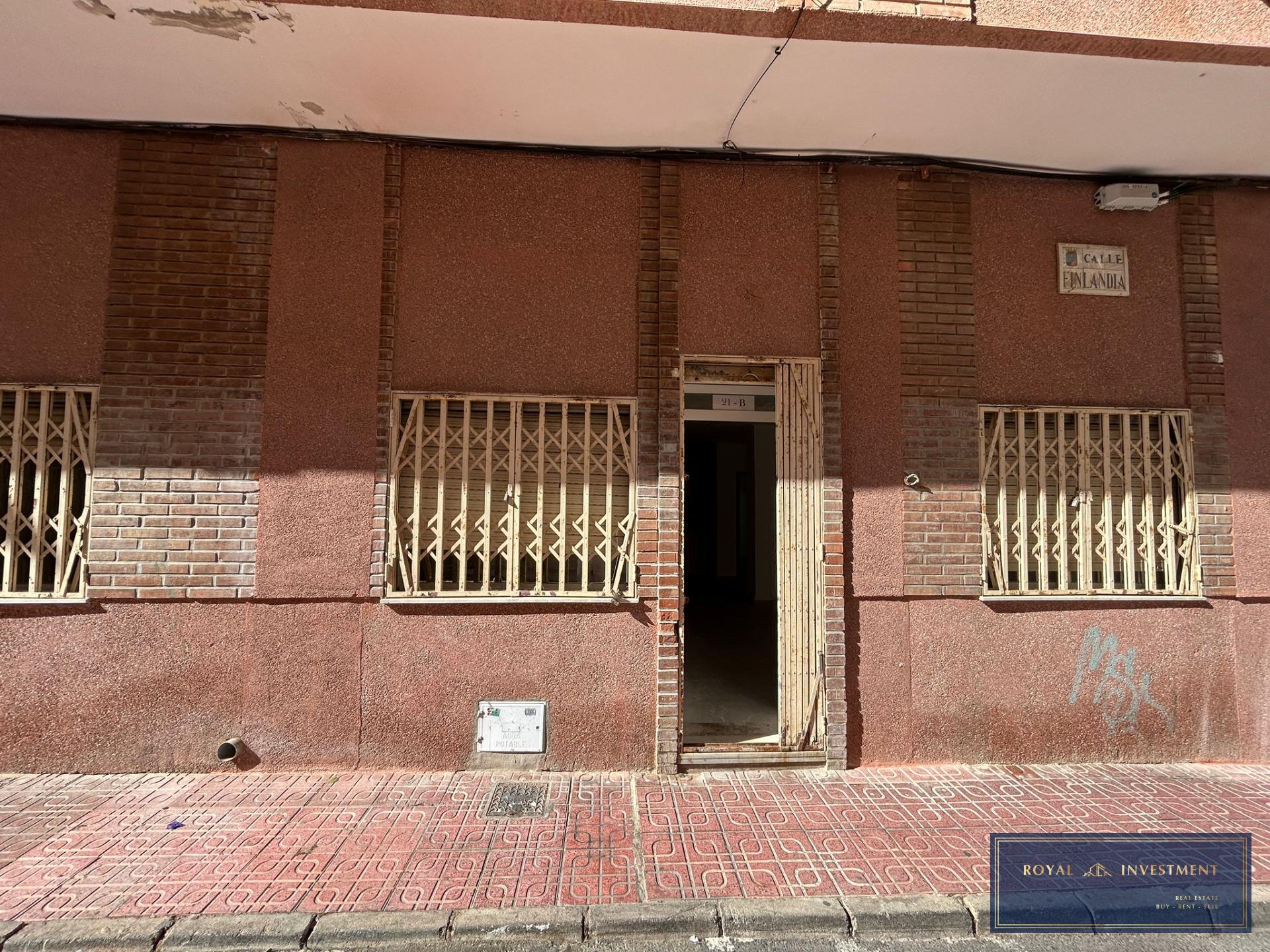 3 Bed, 2 Bath, ApartmentFor Sale, Torrevieja, Alicante