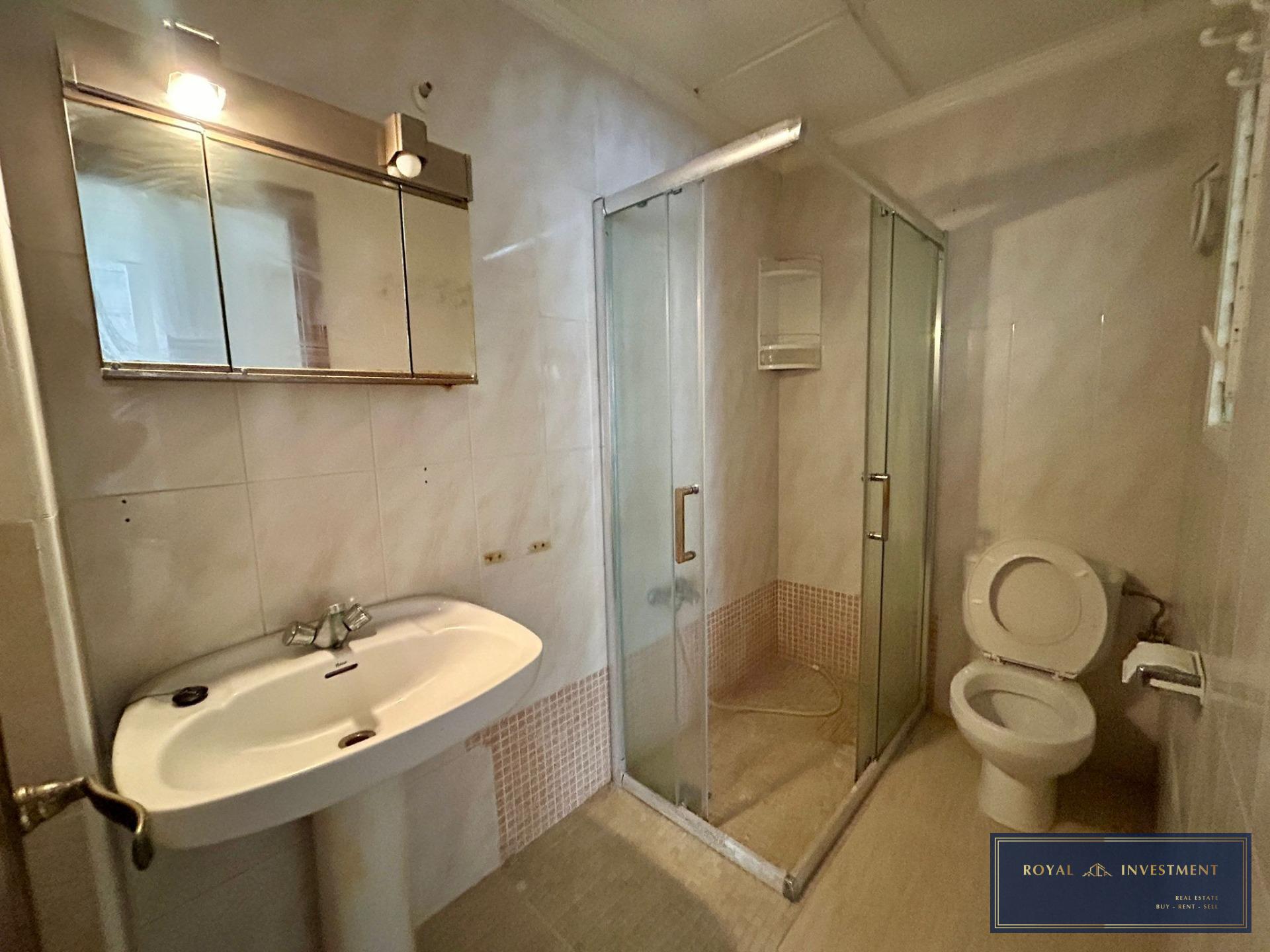 3 Bed, 2 Bath, ApartmentFor Sale, Torrevieja, Alicante