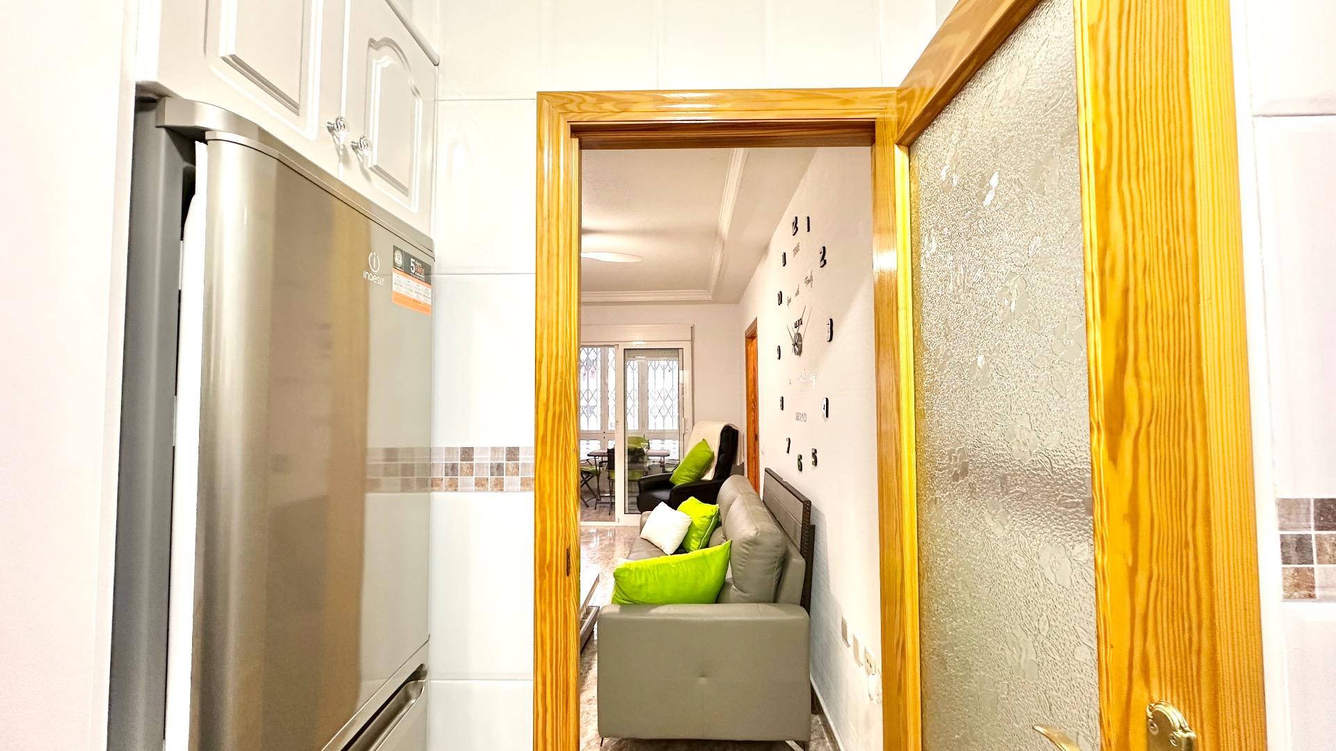 2 Bed, 1 Bath, ApartmentFor Sale, Torrevieja, Alicante