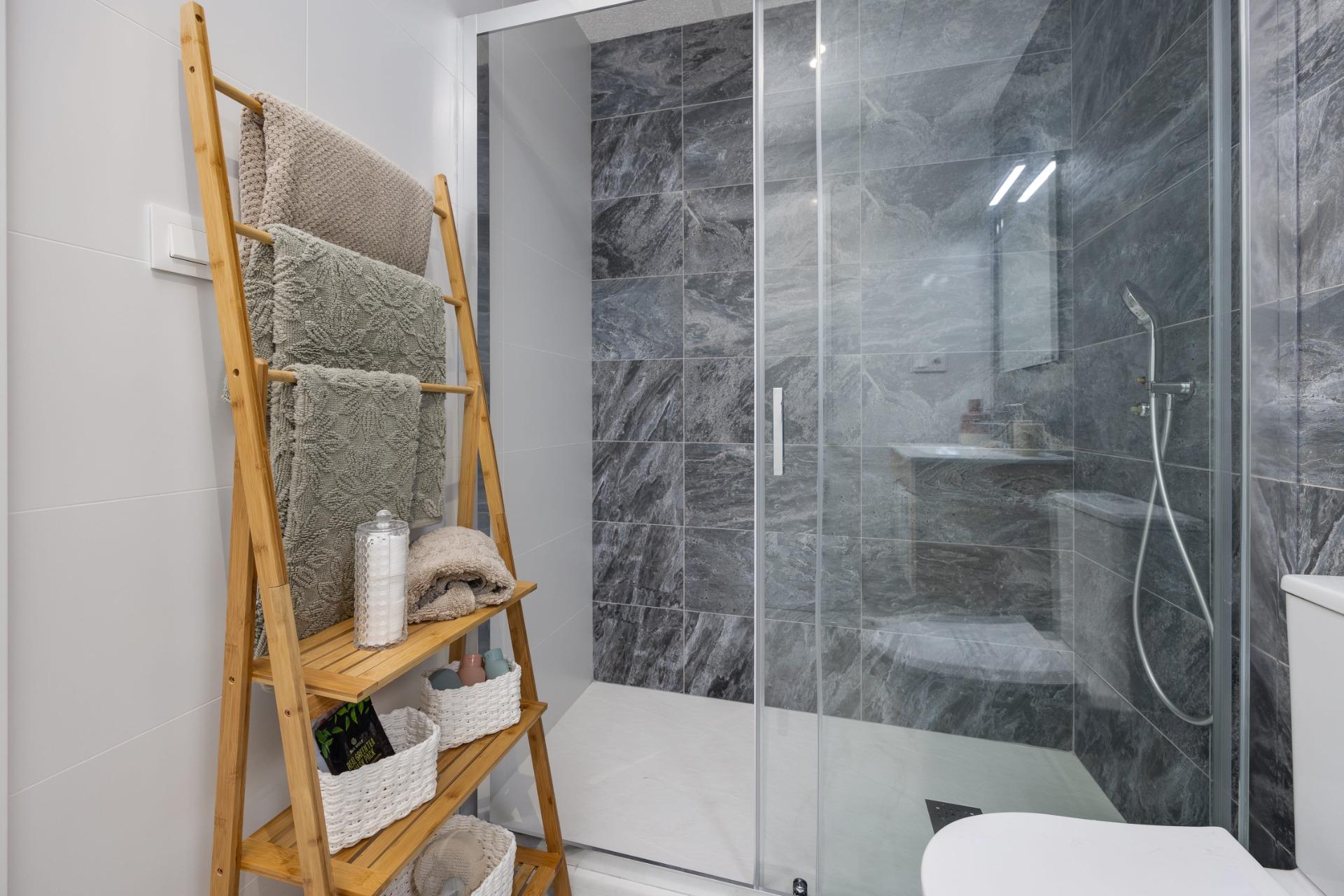 2 Bed, 2 Bath, ApartmentFor Sale, San Miguel de Salinas, Alicante