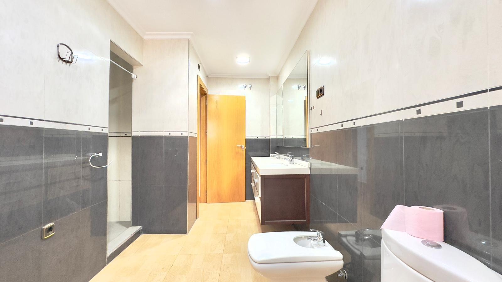 3 Bed, 1 Bath, ApartmentFor Sale, Torrevieja, Alicante