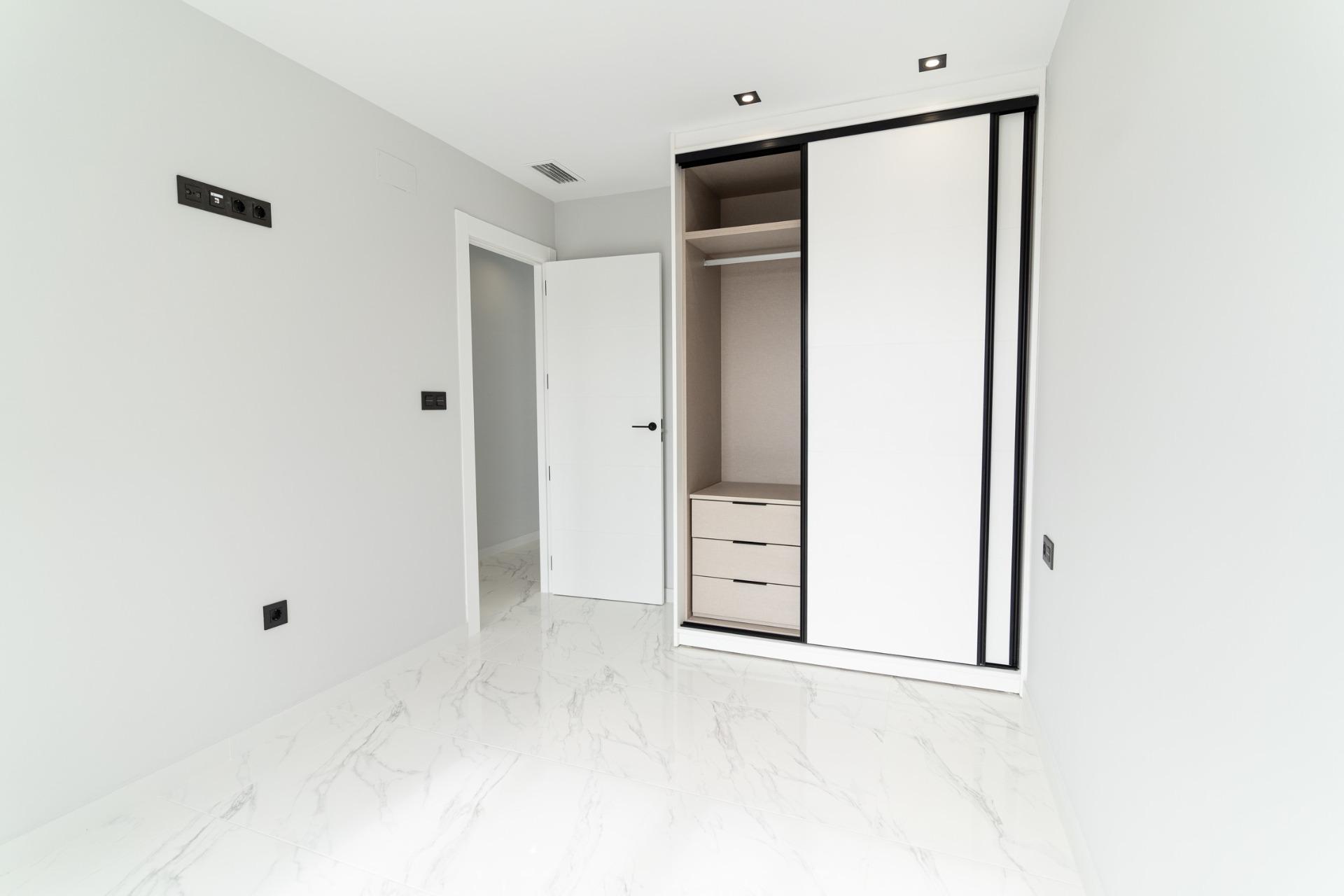 4 Bed, 3 Bath, HouseFor Sale, Orihuela Costa, Alicante