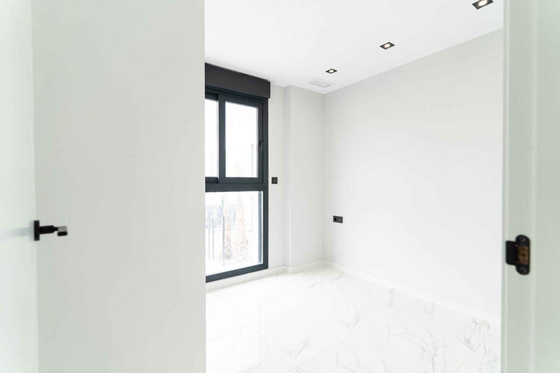 4 Bed, 3 Bath, HouseFor Sale, Orihuela Costa, Alicante