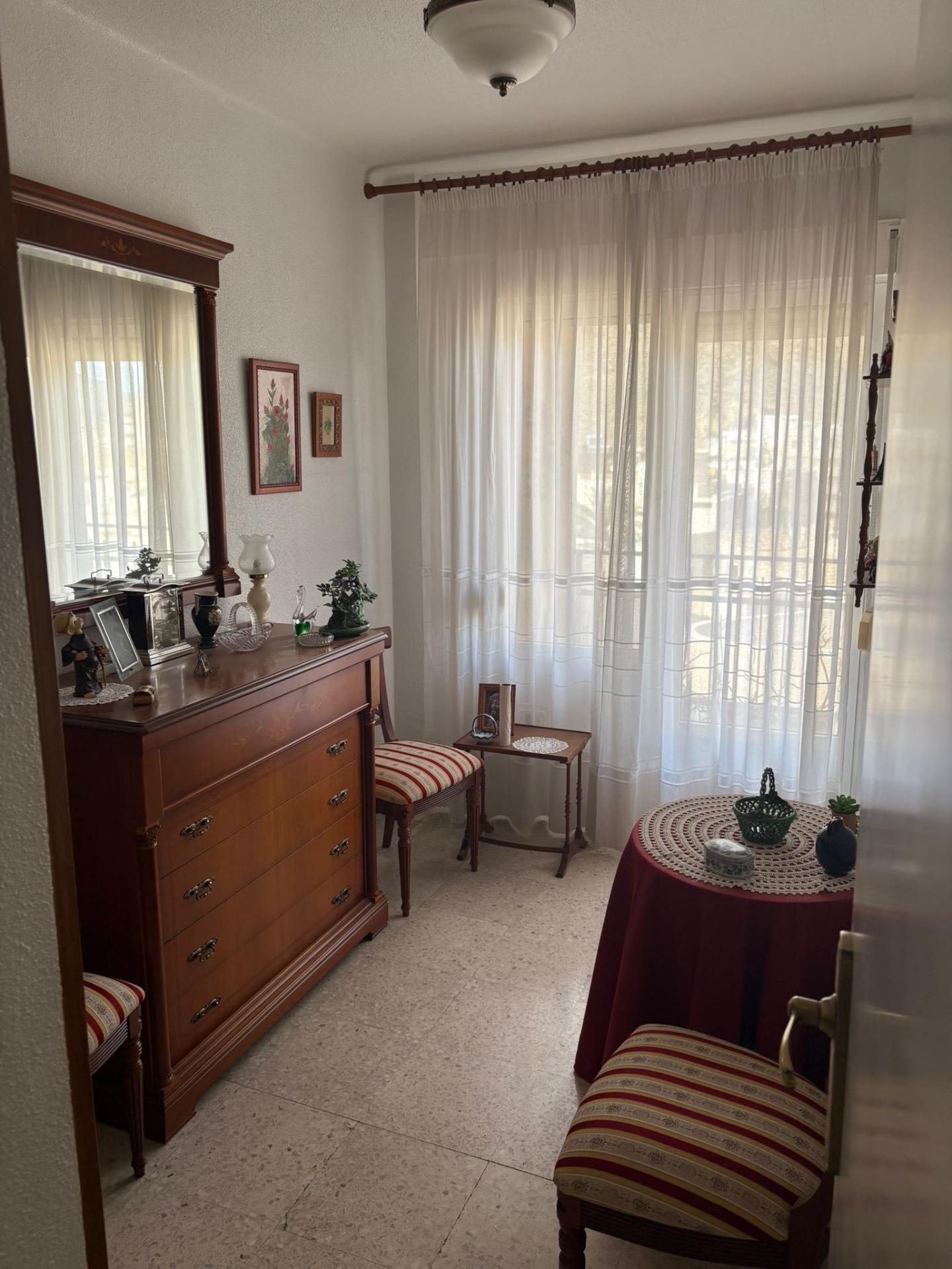 3 Bed, 1 Bath, ApartmentFor Sale, Orihuela, Alicante