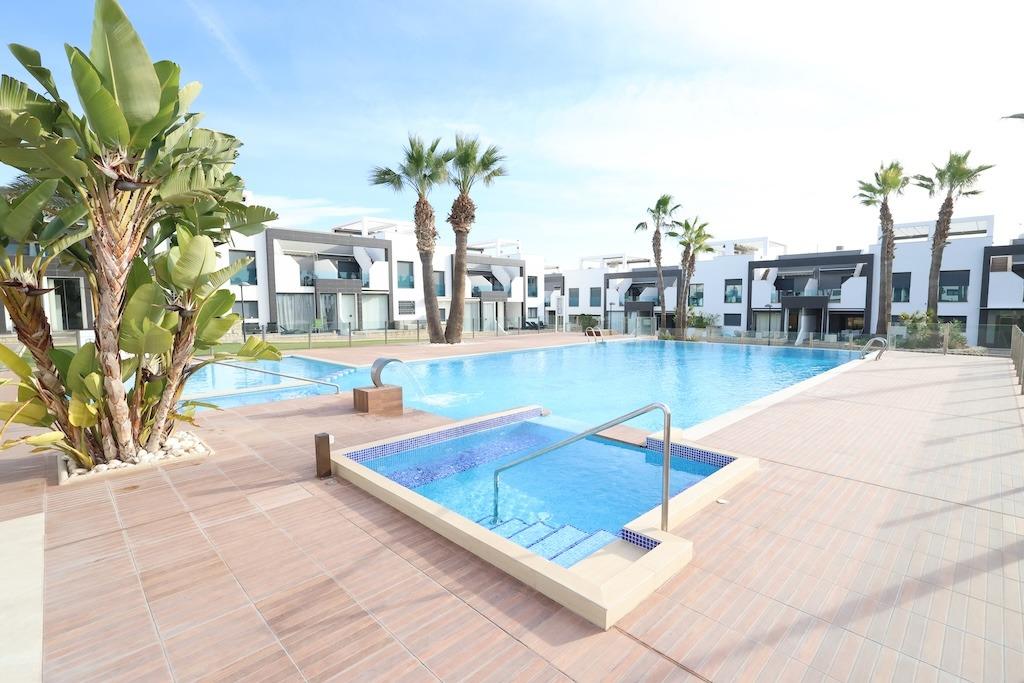 2 Bed, 2 Bath, HouseFor Sale, Orihuela Costa, Alicante