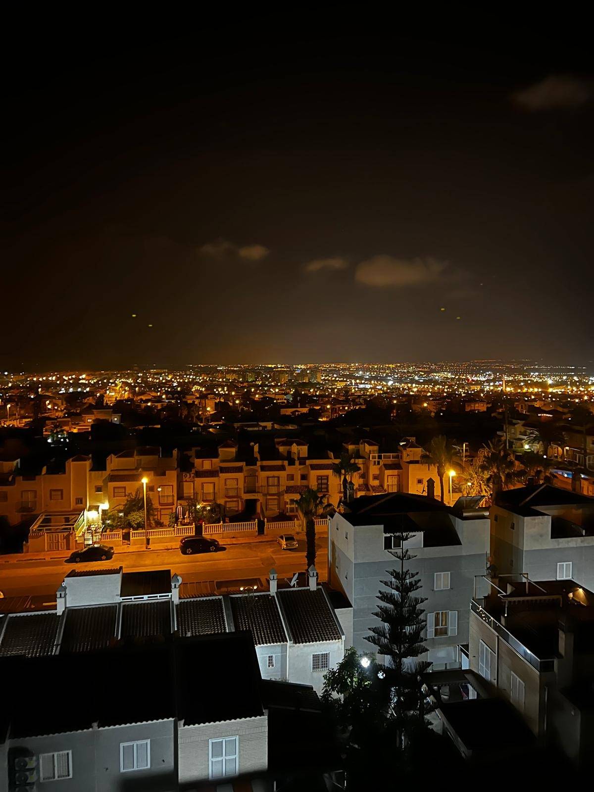 2 Bed, 1 Bath, ApartmentFor Sale, Torrevieja, Alicante