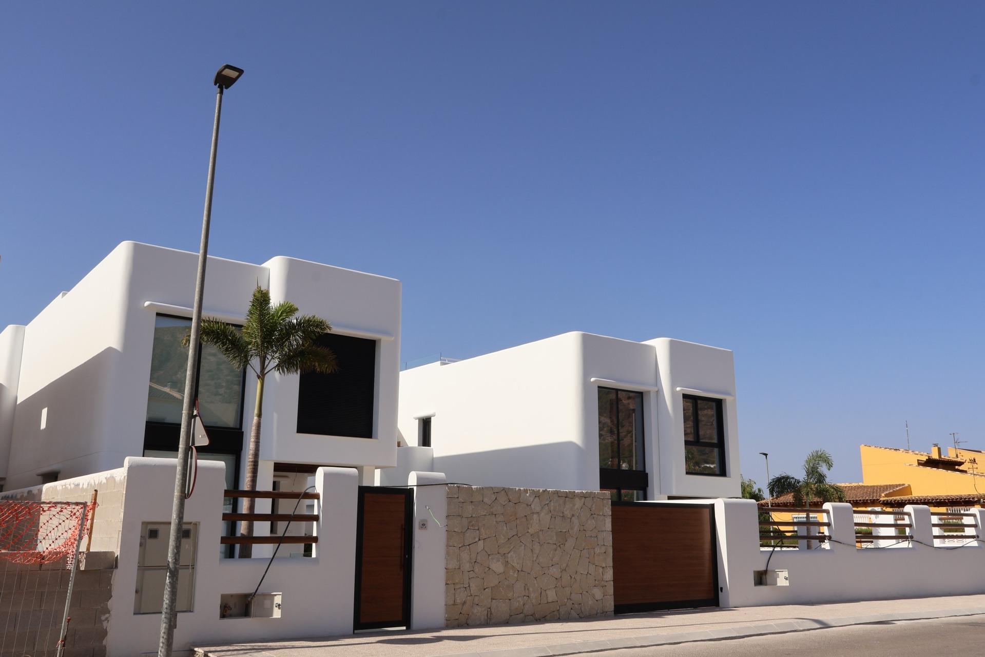 4 Bed, 3 Bath, HouseFor Sale, Alfas del Pi, Alicante