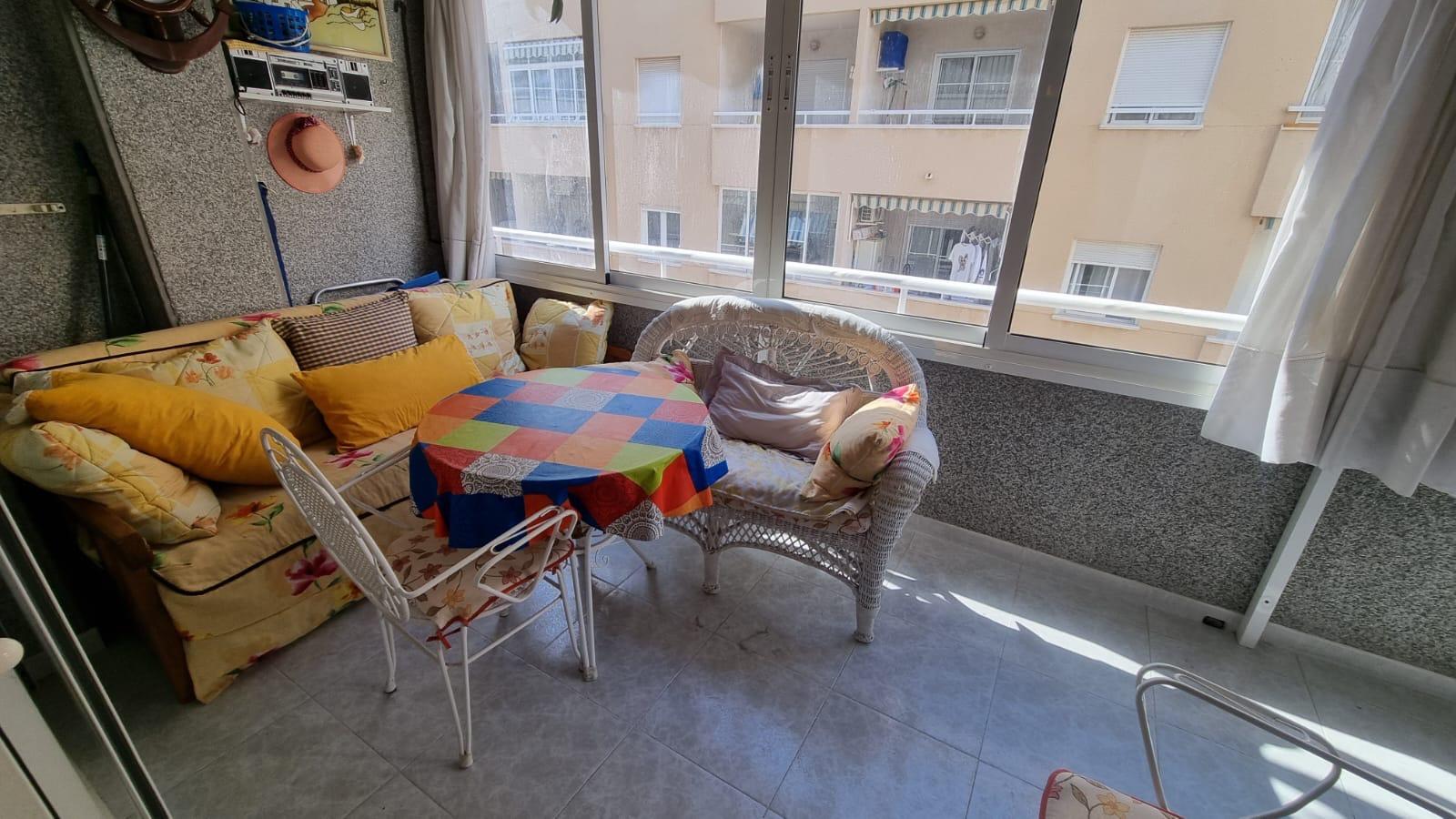 2 Bed, 1 Bath, ApartmentFor Sale, Torrevieja, Alicante
