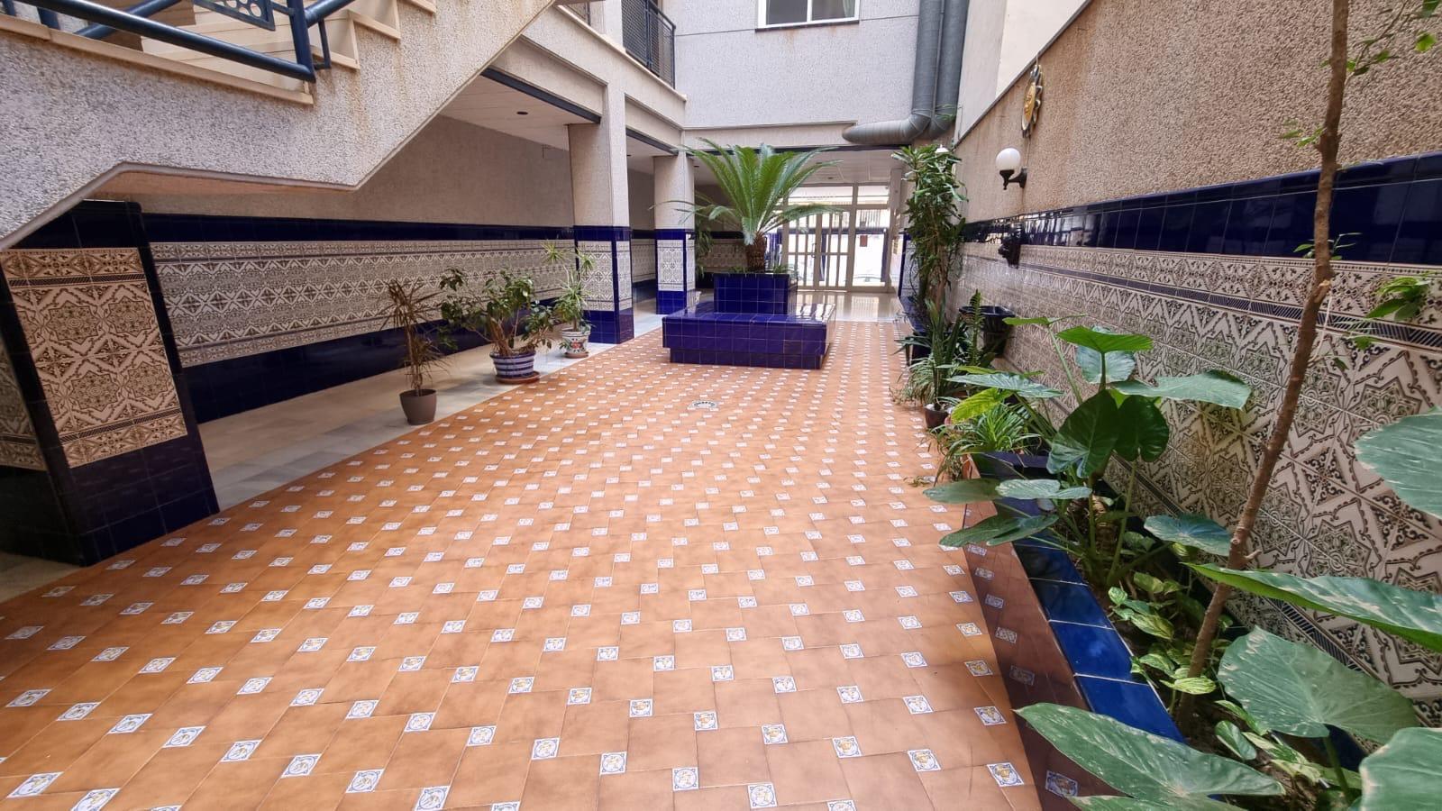 2 Bed, 1 Bath, ApartmentFor Sale, Torrevieja, Alicante