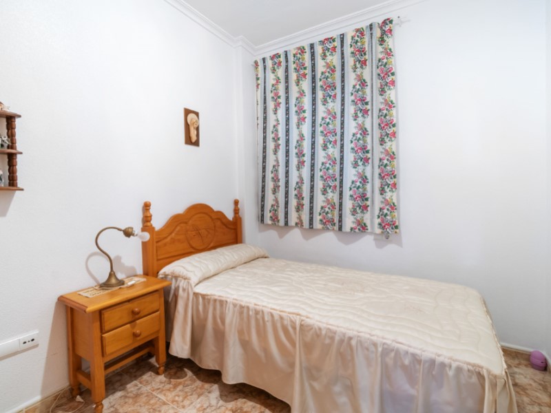3 Bed, 2 Bath, ApartmentFor Sale, Torrevieja, Alicante