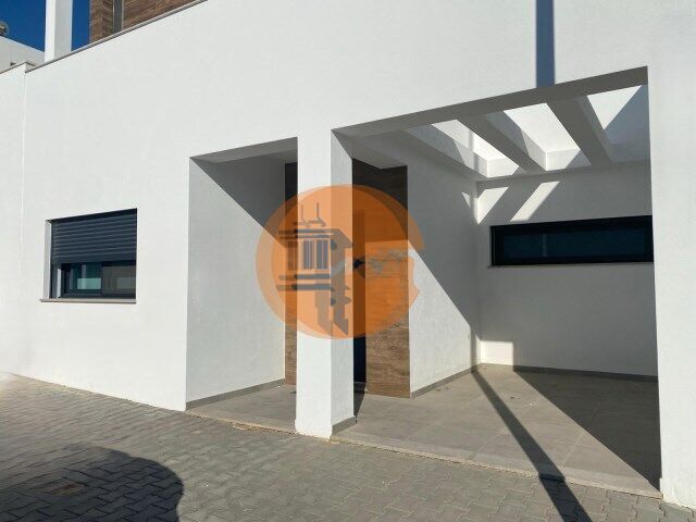 3 Bed, 3 Bath, HouseFor Sale, Olhão, Faro