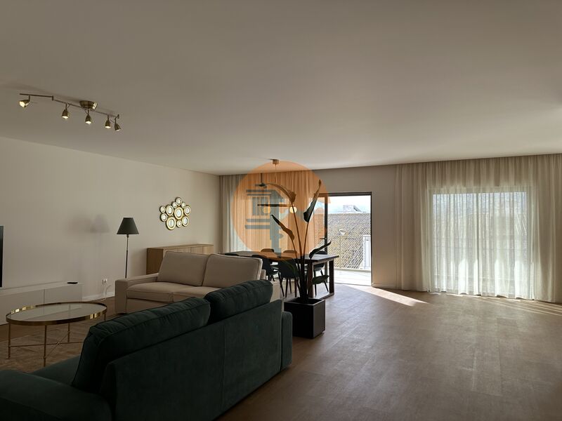 3 Bed, 3 Bath, ApartmentFor Sale, Olhão, Faro