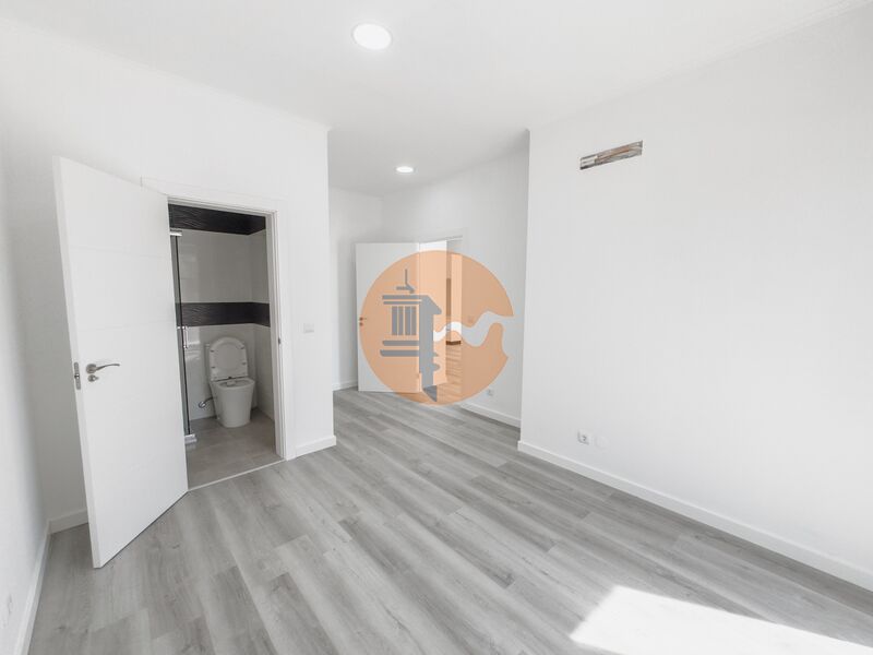 2 Bed, 2 Bath, ApartmentFor Sale, Vila Real de Santo Antonio, Faro