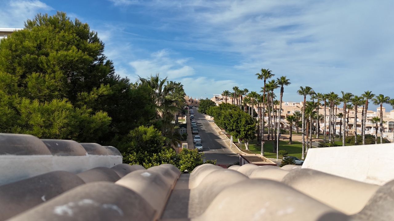 2 Bed, 1 Bath, ApartmentFor Sale, La Mata, Alicante