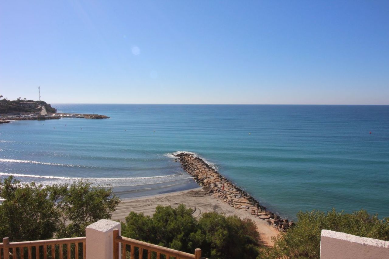 8 Bed, 4 Bath, HouseFor Sale, Cabo Roig, Alicante