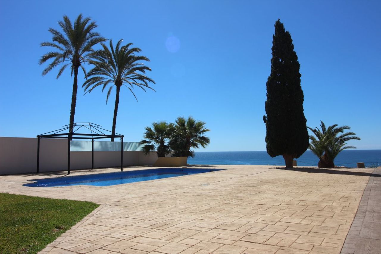 8 Bed, 4 Bath, HouseFor Sale, Cabo Roig, Alicante