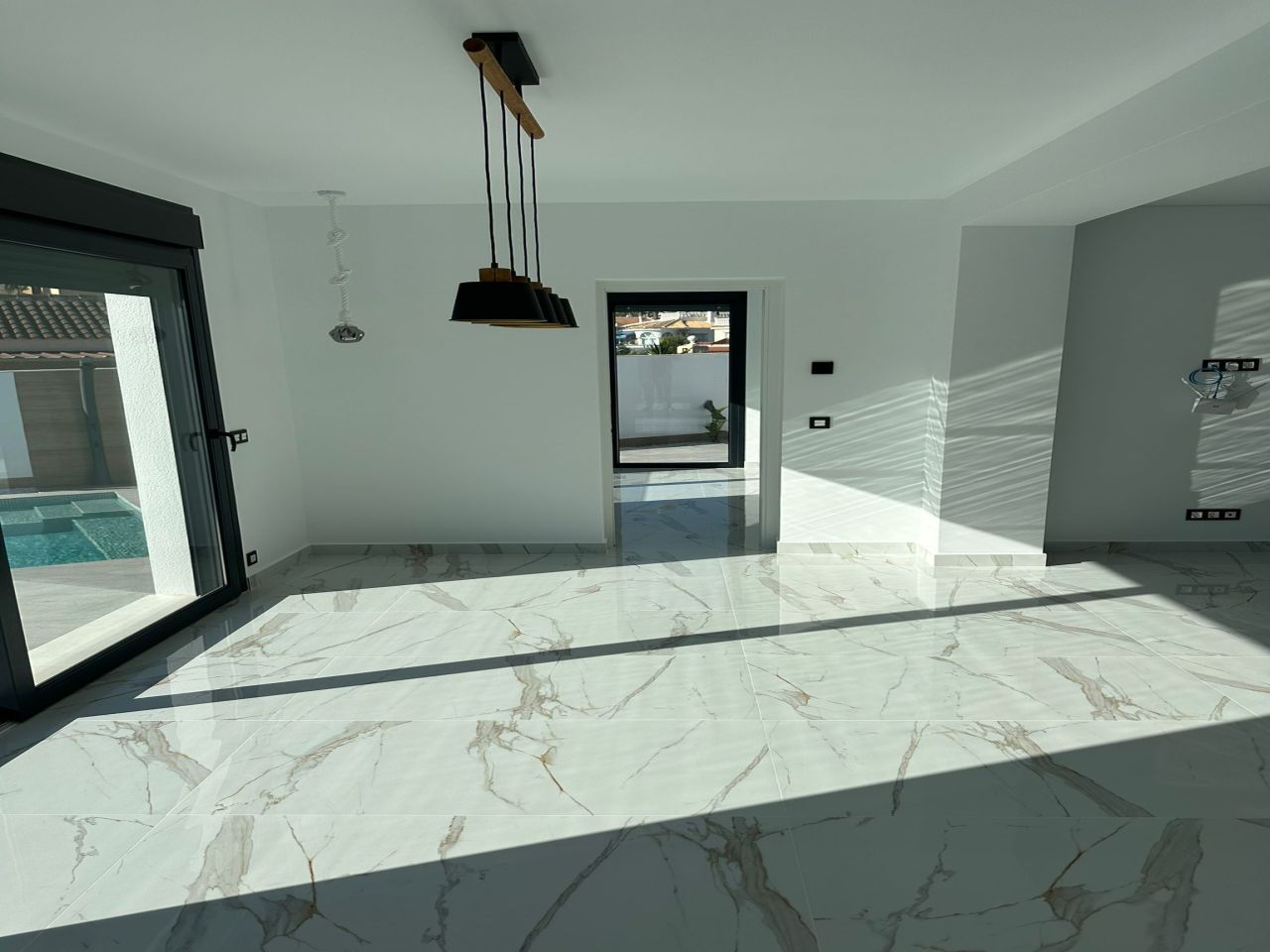 4 Bed, 4 Bath, HouseFor Sale, Rojales, Alicante