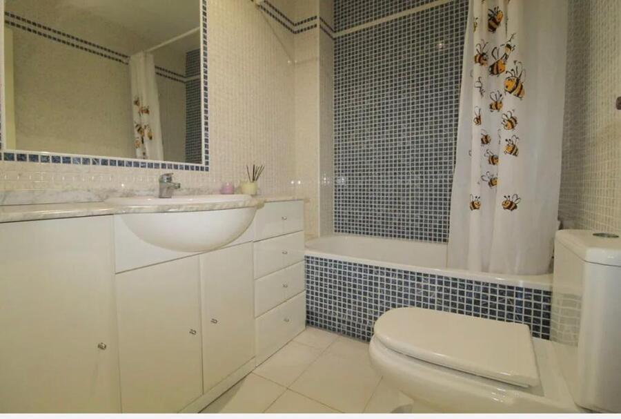 2 Bed, 2 Bath, ApartmentFor Sale, Torrevieja, Alicante