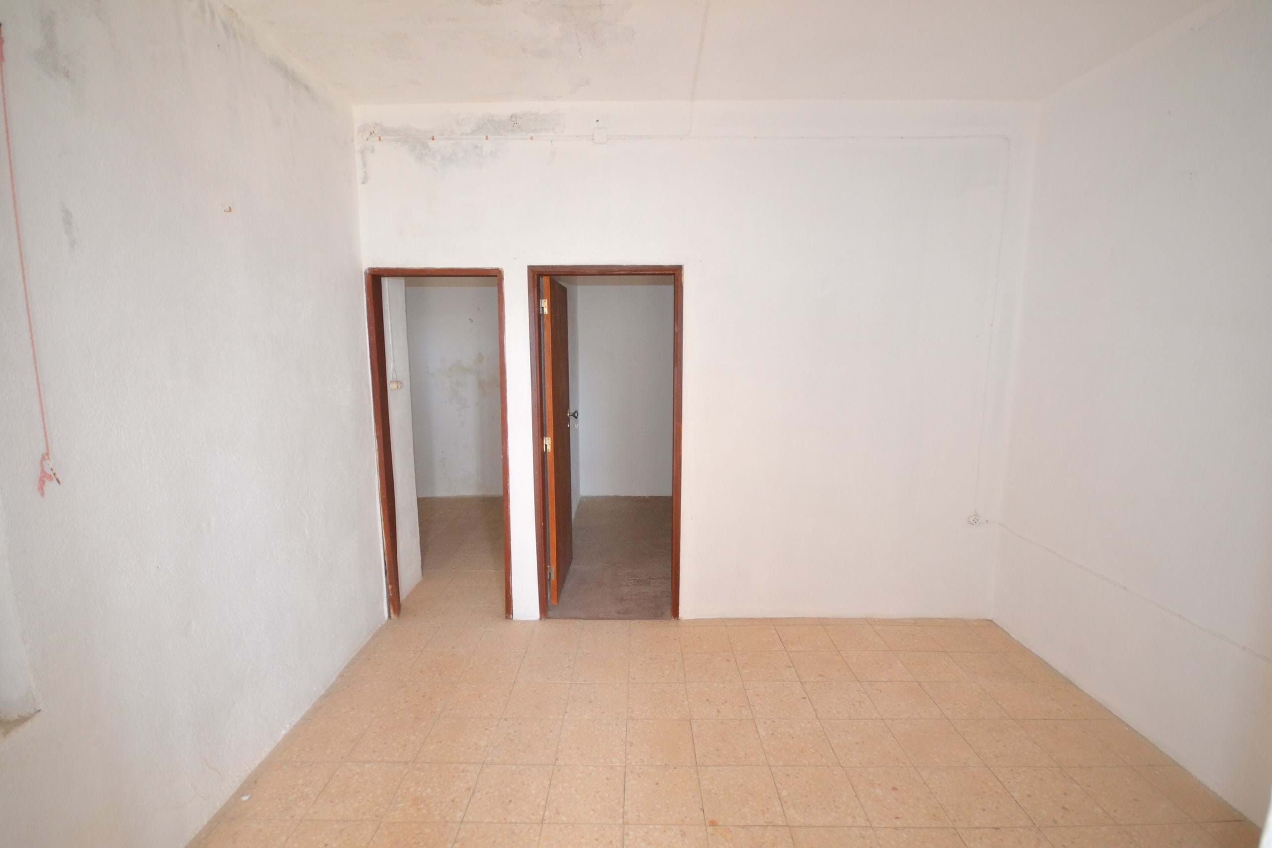 3 Bed, 1 Bath, HouseFor Sale, Loulé, Faro, 8100-012