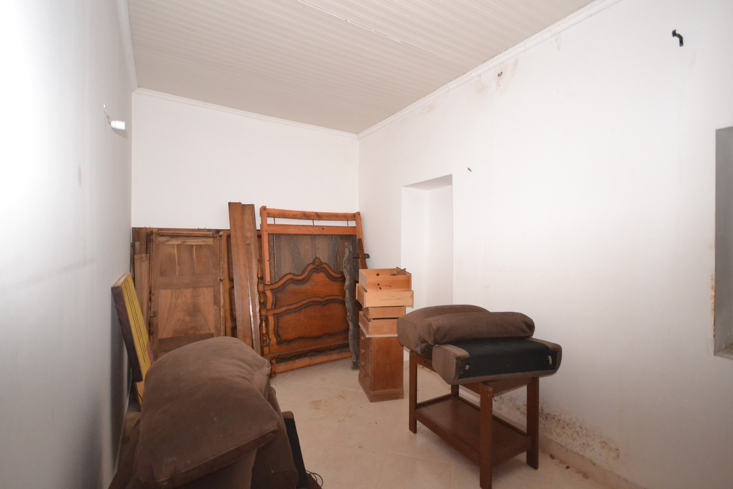 4 Bed, 2 Bath, HouseFor Sale, Loulé, Faro, 8100-289