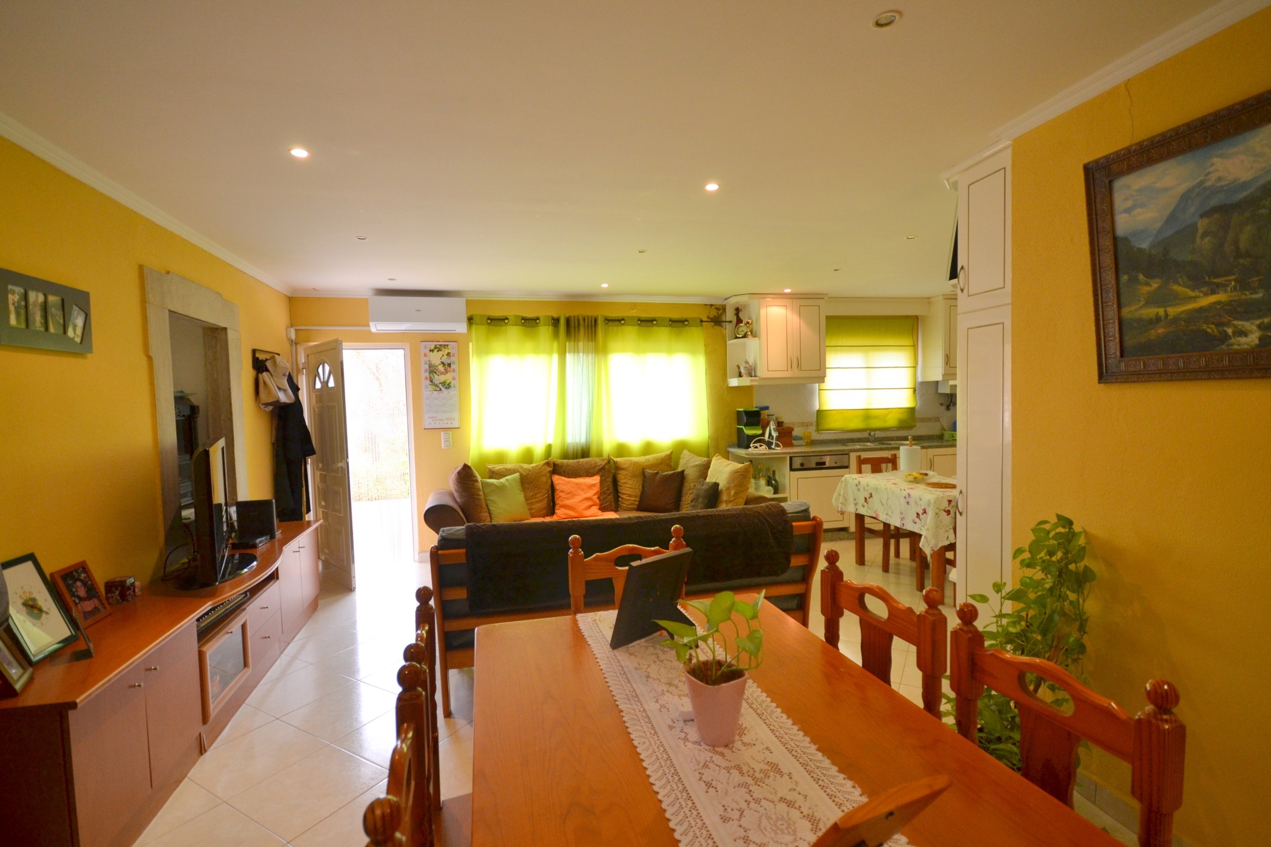 4 Bed, 2 Bath, HouseFor Sale, Loulé, Faro, 8100-289