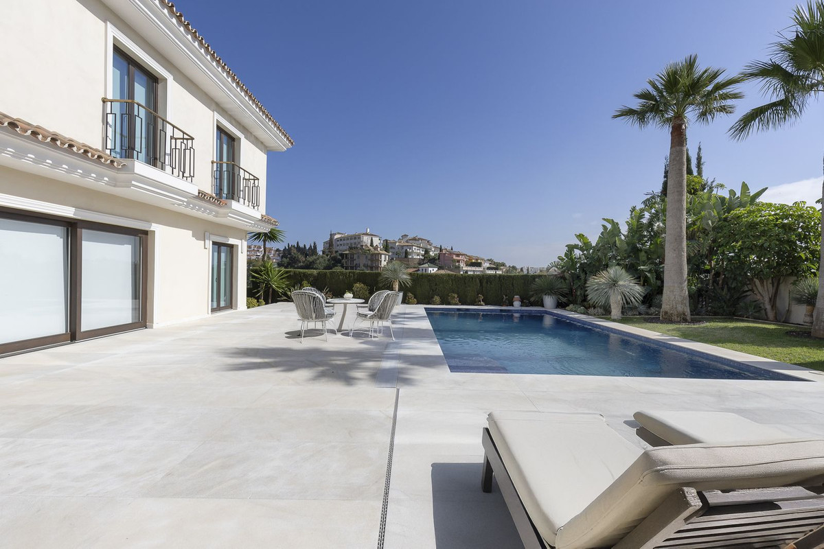 6 Bed, 4 Bath, HouseFor Sale, Mijas Golf, Malaga