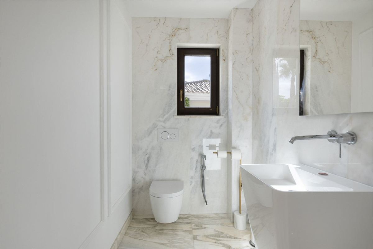 6 Bed, 4 Bath, HouseFor Sale, Mijas Golf, Malaga