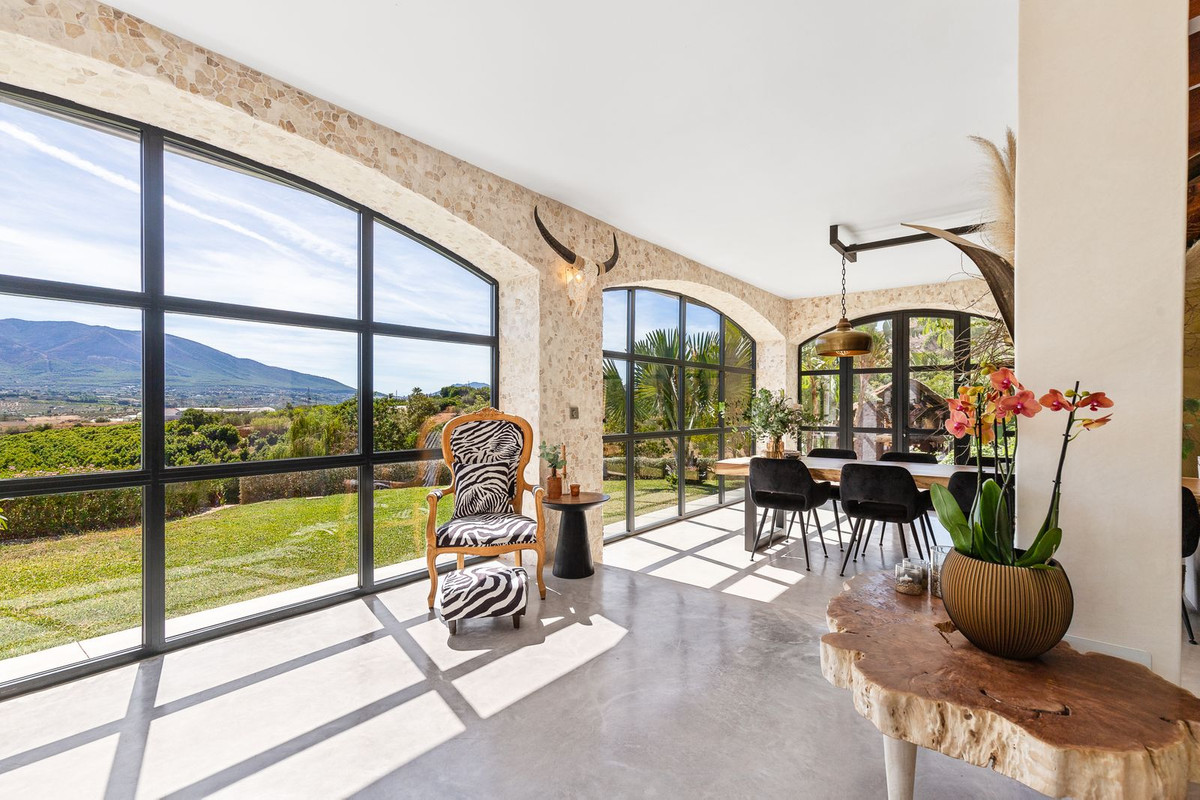 4 Bed, 4 Bath, HouseFor Sale, Alhaurin el Grande, Malaga