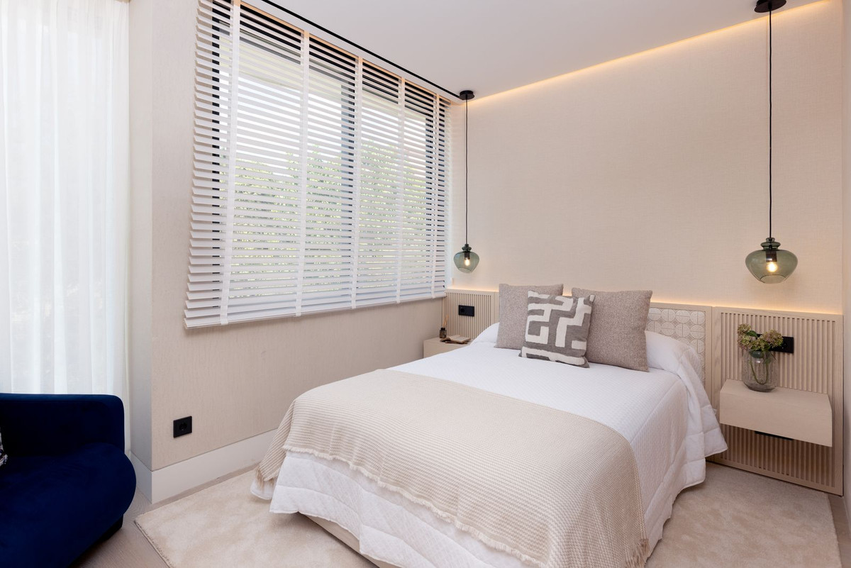 3 Bed, 3 Bath, HouseFor Sale, Estepona, Malaga