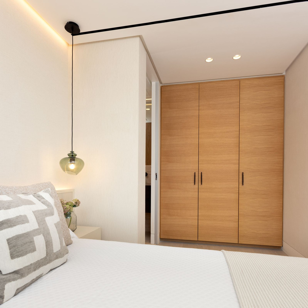 3 Bed, 3 Bath, HouseFor Sale, Estepona, Malaga