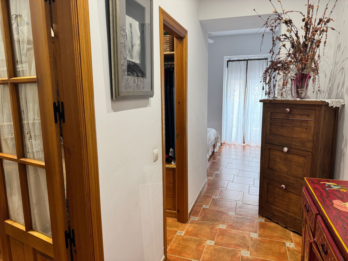 4 Bed, 3 Bath, HouseFor Sale, Álora, Malaga
