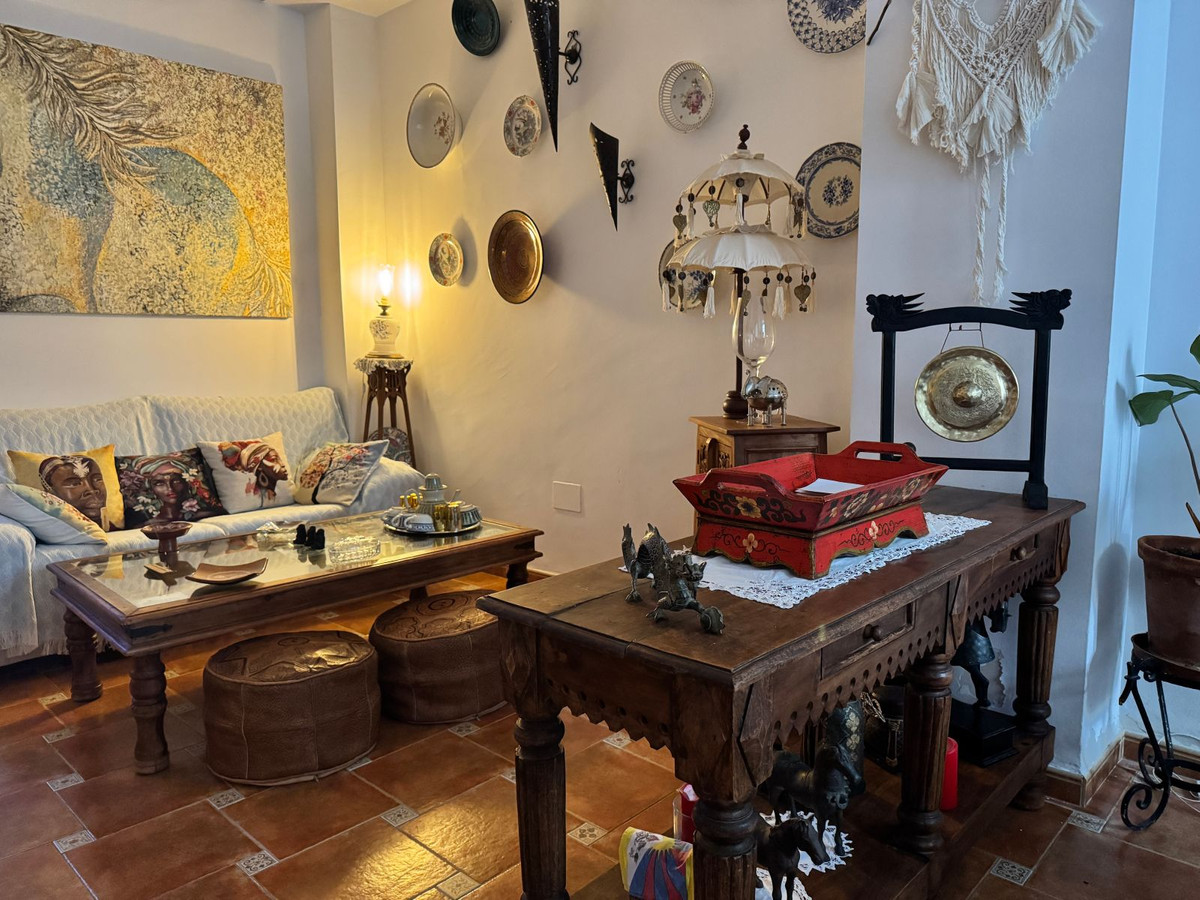 4 Bed, 3 Bath, HouseFor Sale, Álora, Malaga