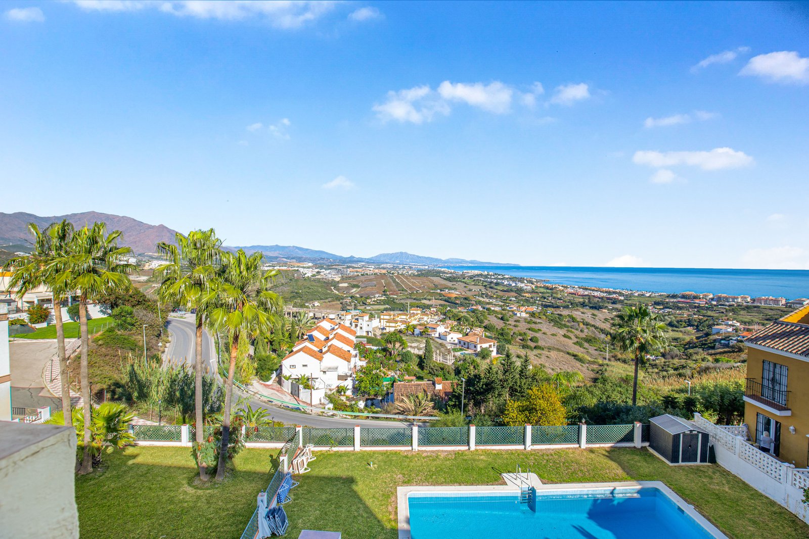 5 Bed, 3 Bath, HouseFor Sale, Manilva, Malaga