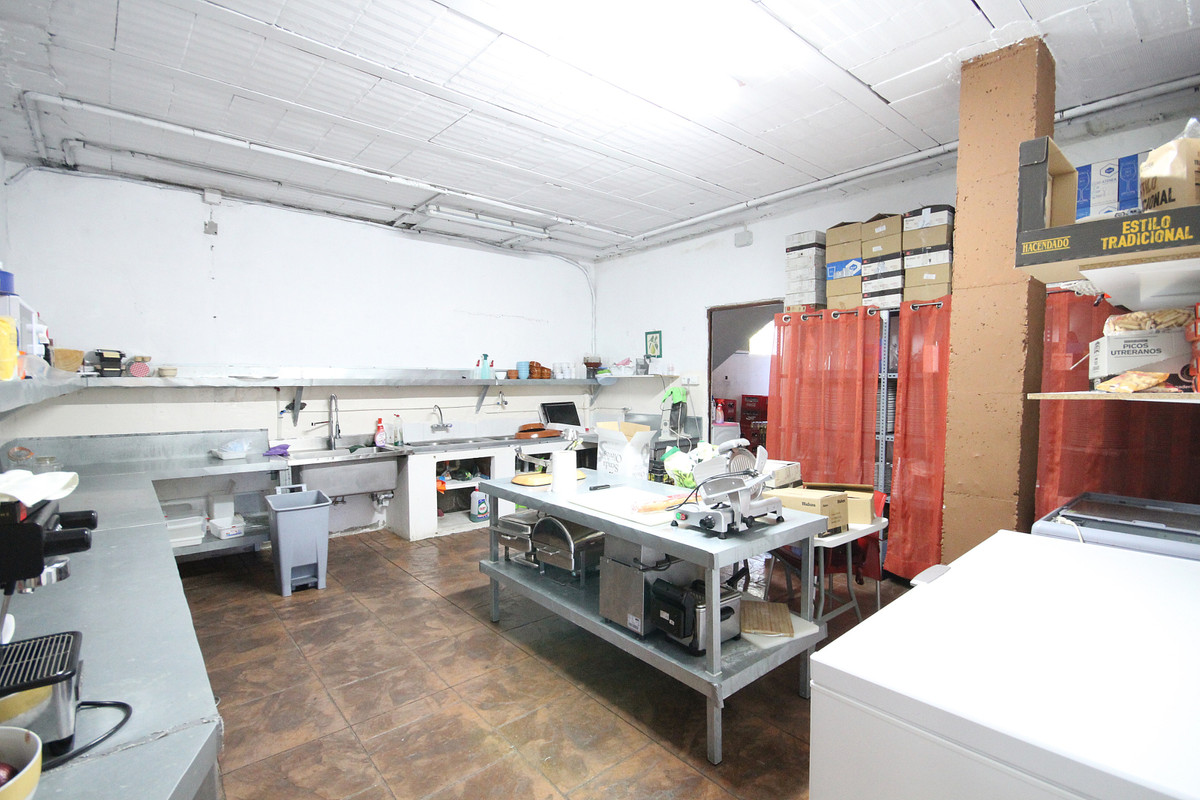 Commercial Property, For Sale