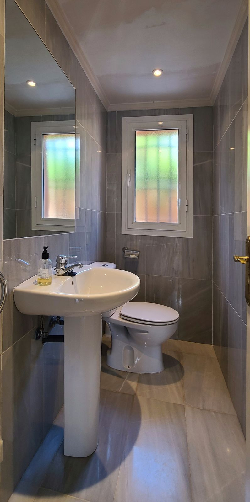 5 Bed, 4 Bath, HouseFor Sale, The Golden Mile, Malaga