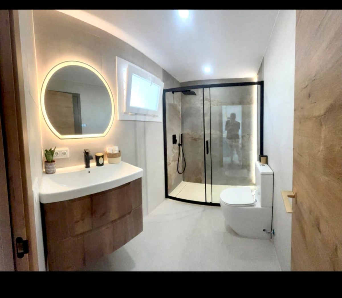 1 Bed, 1 Bath, ApartmentFor Sale, Riviera Del Sol, Malaga