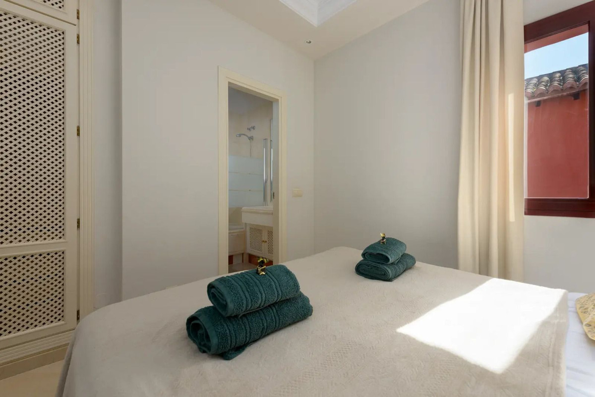 2 Bed, 2 Bath, ApartmentFor Sale, Elviria, Malaga