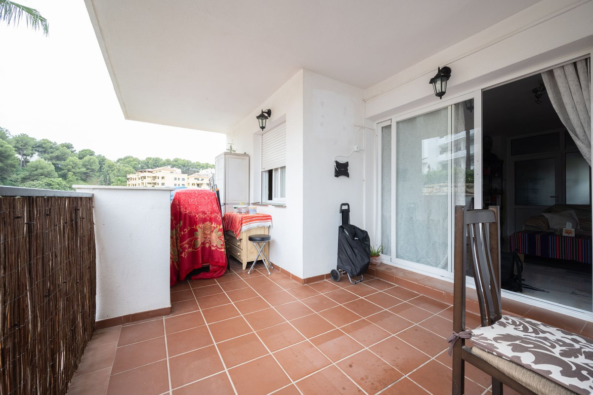 3 Bed, 2 Bath, ApartmentFor Sale, Riviera Del Sol, Malaga