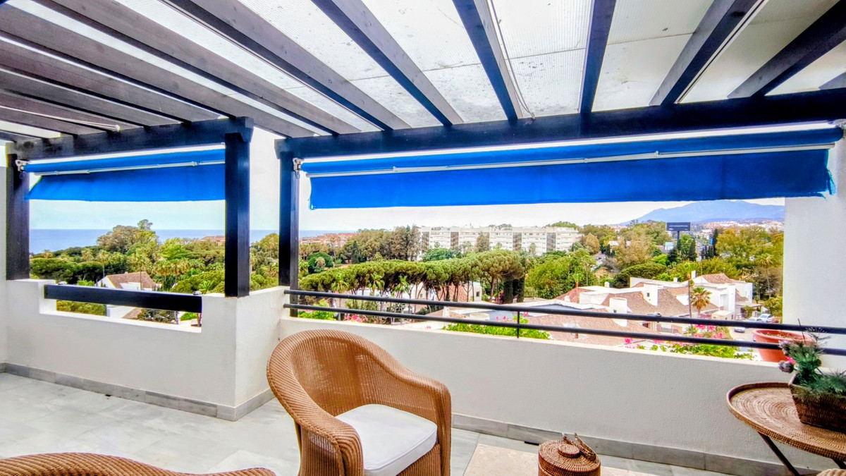 2 Bed, 2 Bath, ApartmentFor Sale, Puerto Banus, Malaga