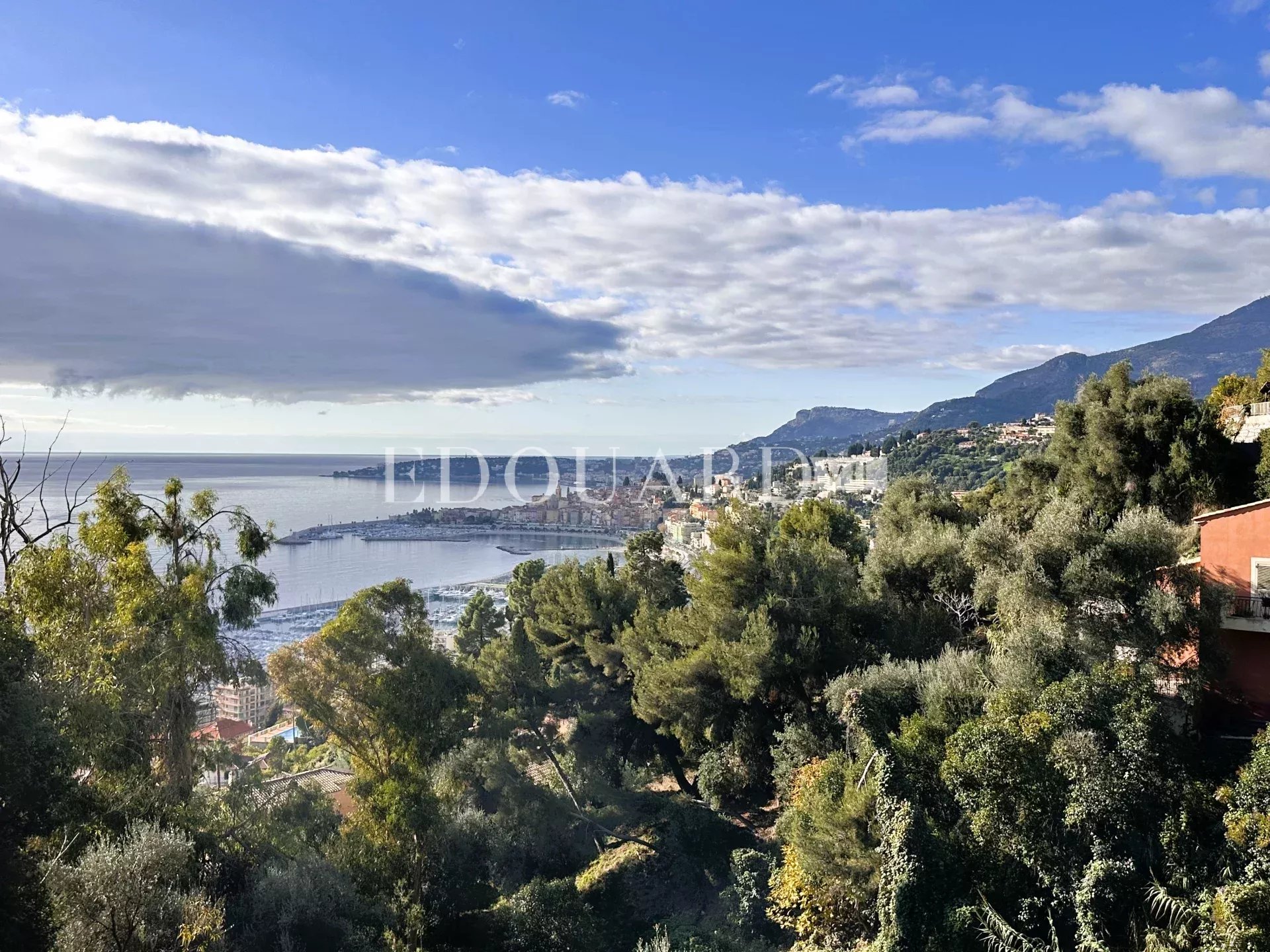 4 Bed, 3 Bath, HouseFor Sale, Menton, Alpes-Maritimes