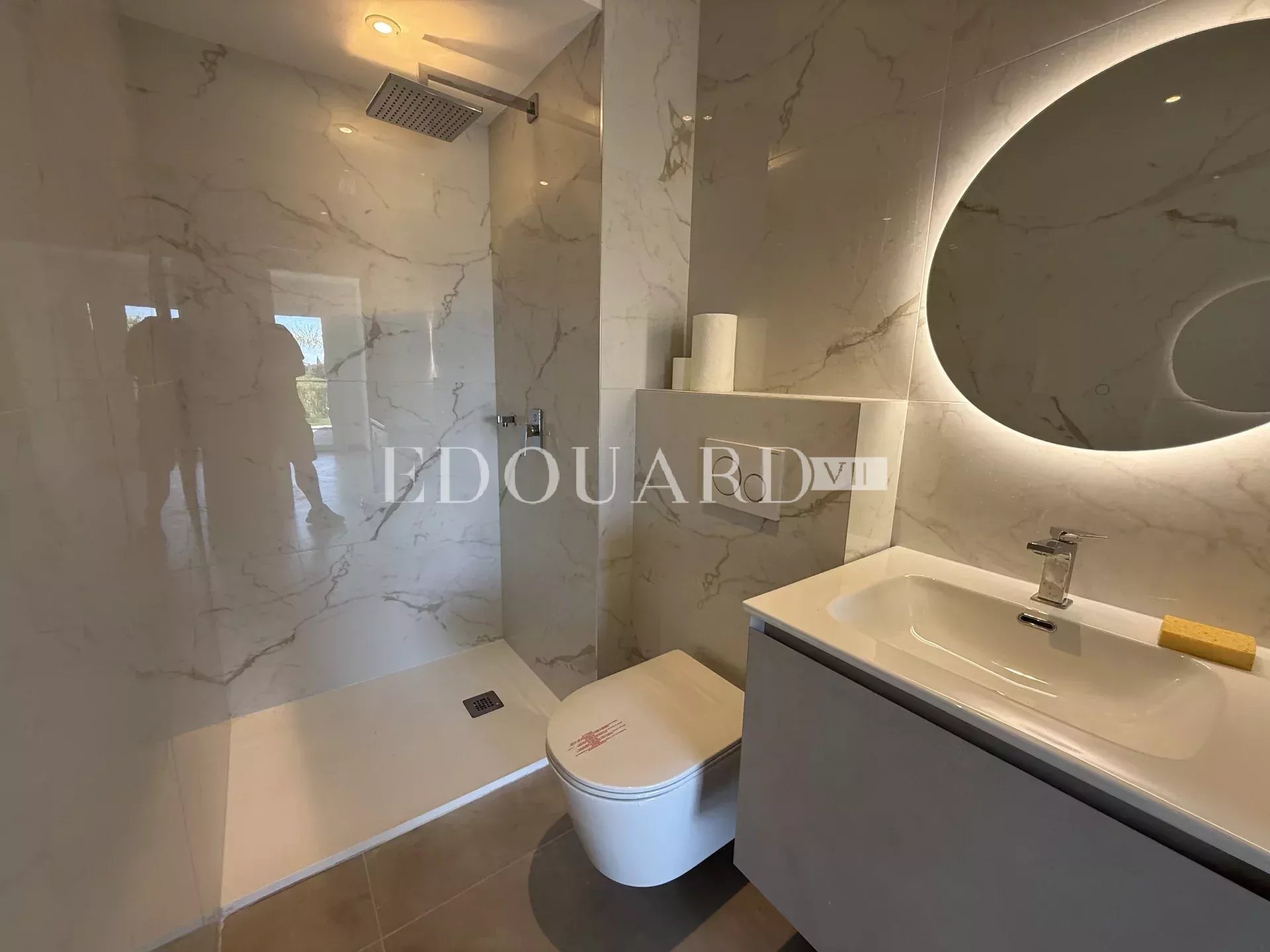 2 Bed, 2 Bath, ApartmentFor Sale, Roquebrune-Cap-Martin, Alpes-Maritimes