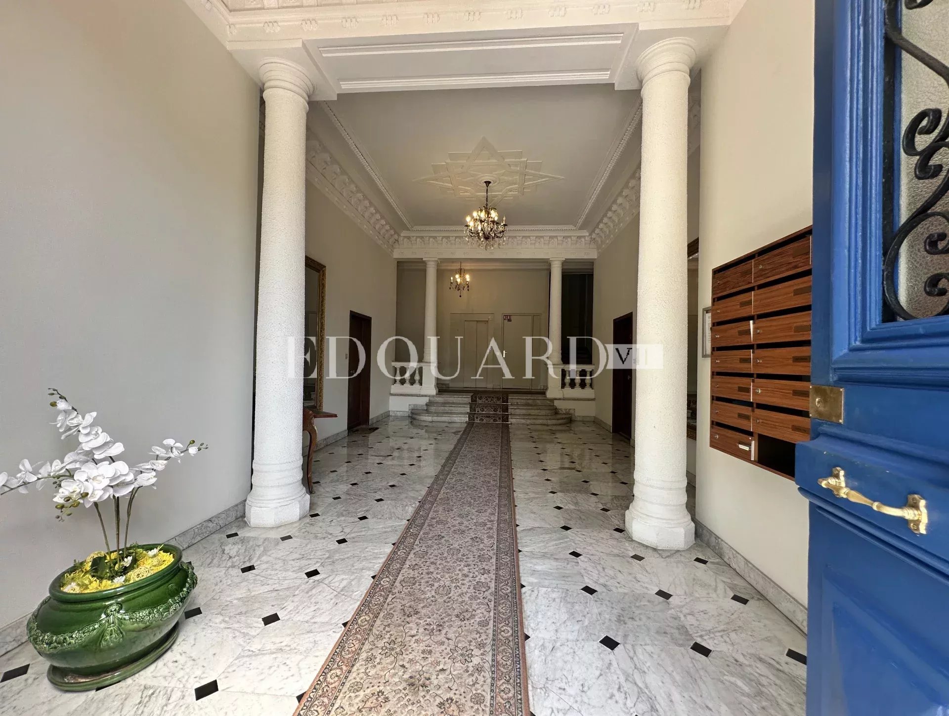 3 Bed, 2 Bath, ApartmentFor Sale, Menton, Alpes-Maritimes