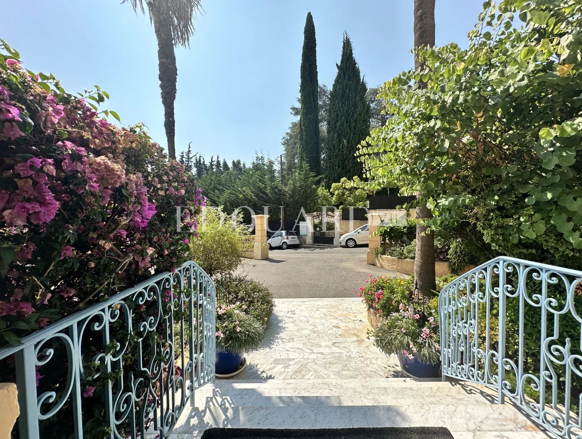 3 Bed, 2 Bath, ApartmentFor Sale, Menton, Alpes-Maritimes