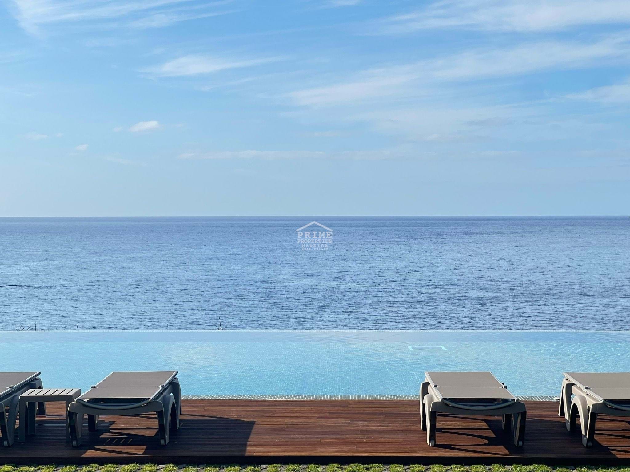 4 Bed, 3 Bath, ApartmentFor Sale, Funchal, Ilha da Madeira, 9000-098