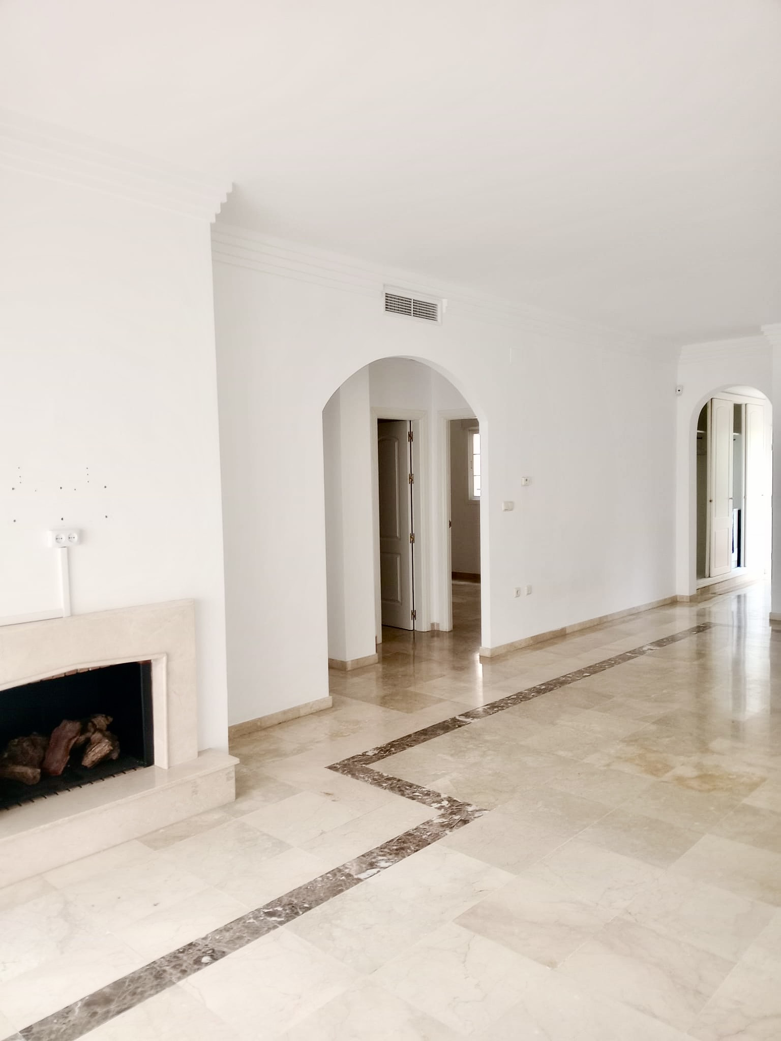 2 Bed, 2 Bath, ApartmentFor Sale, Marbella, Malaga