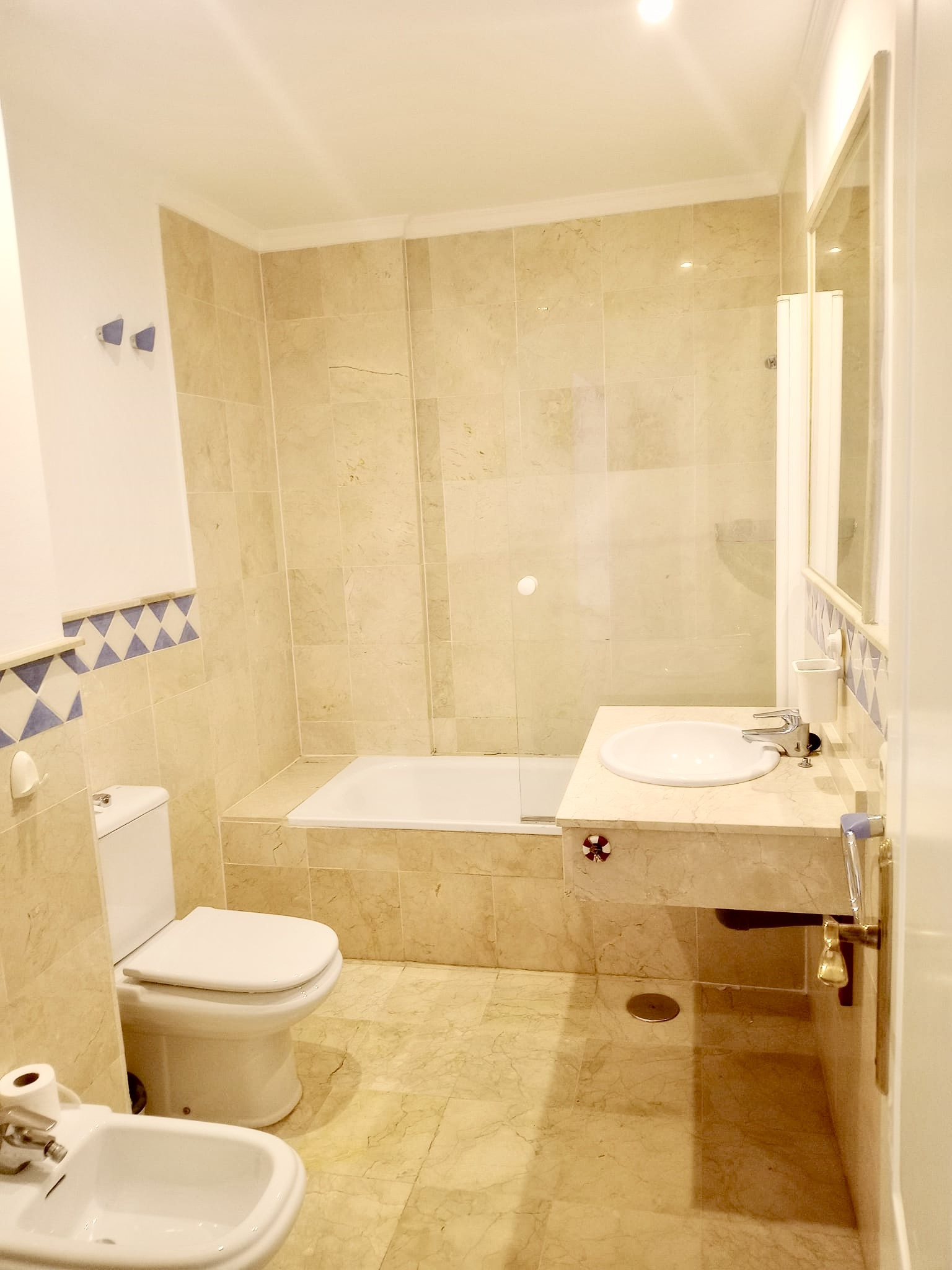 2 Bed, 2 Bath, ApartmentFor Sale, Marbella, Malaga