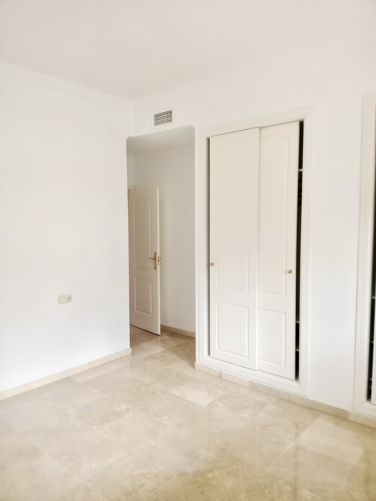 2 Bed, 2 Bath, ApartmentFor Sale, Marbella, Malaga