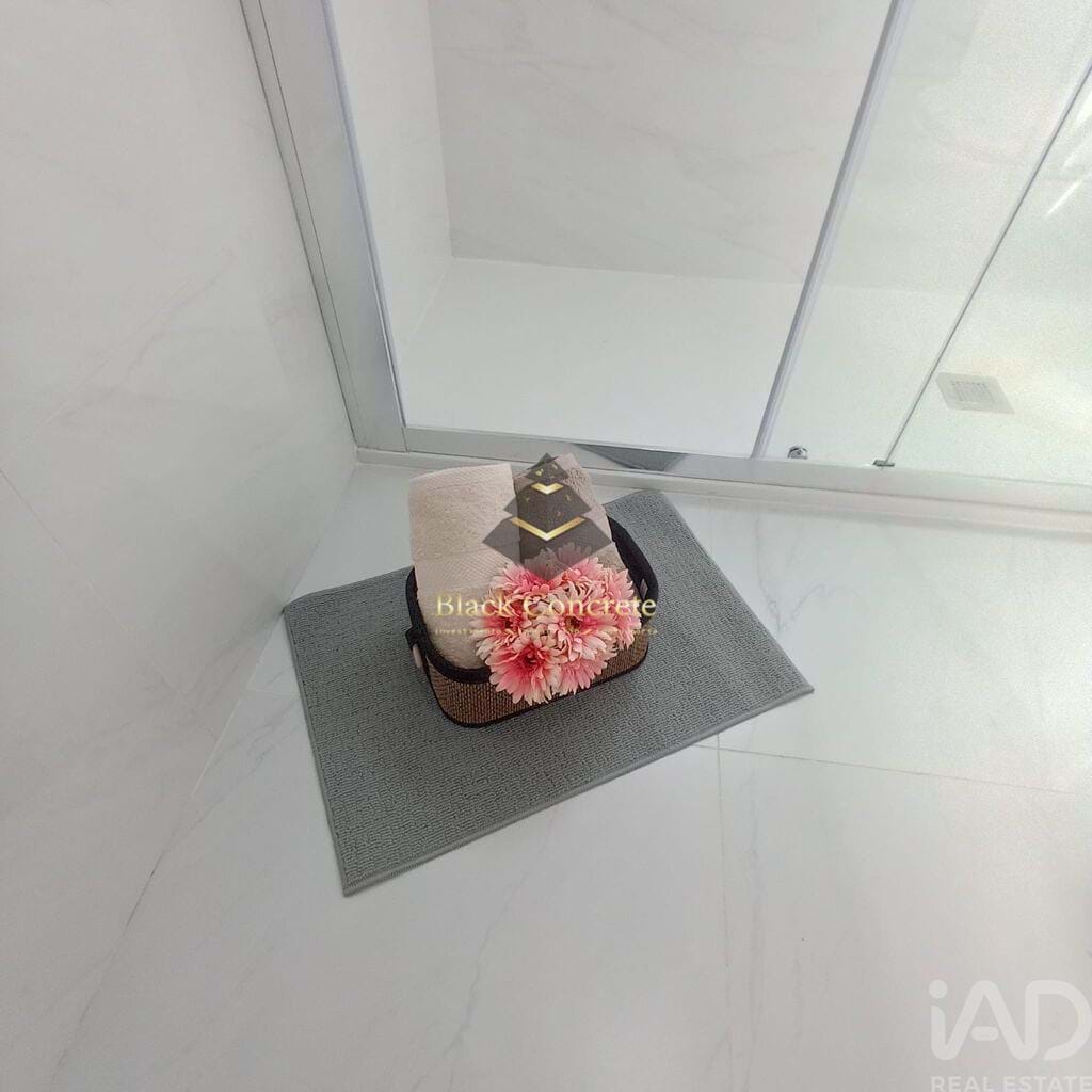 3 Bed, 2 Bath, ApartmentFor Sale, Lisboa, Lisboa, 1500-240