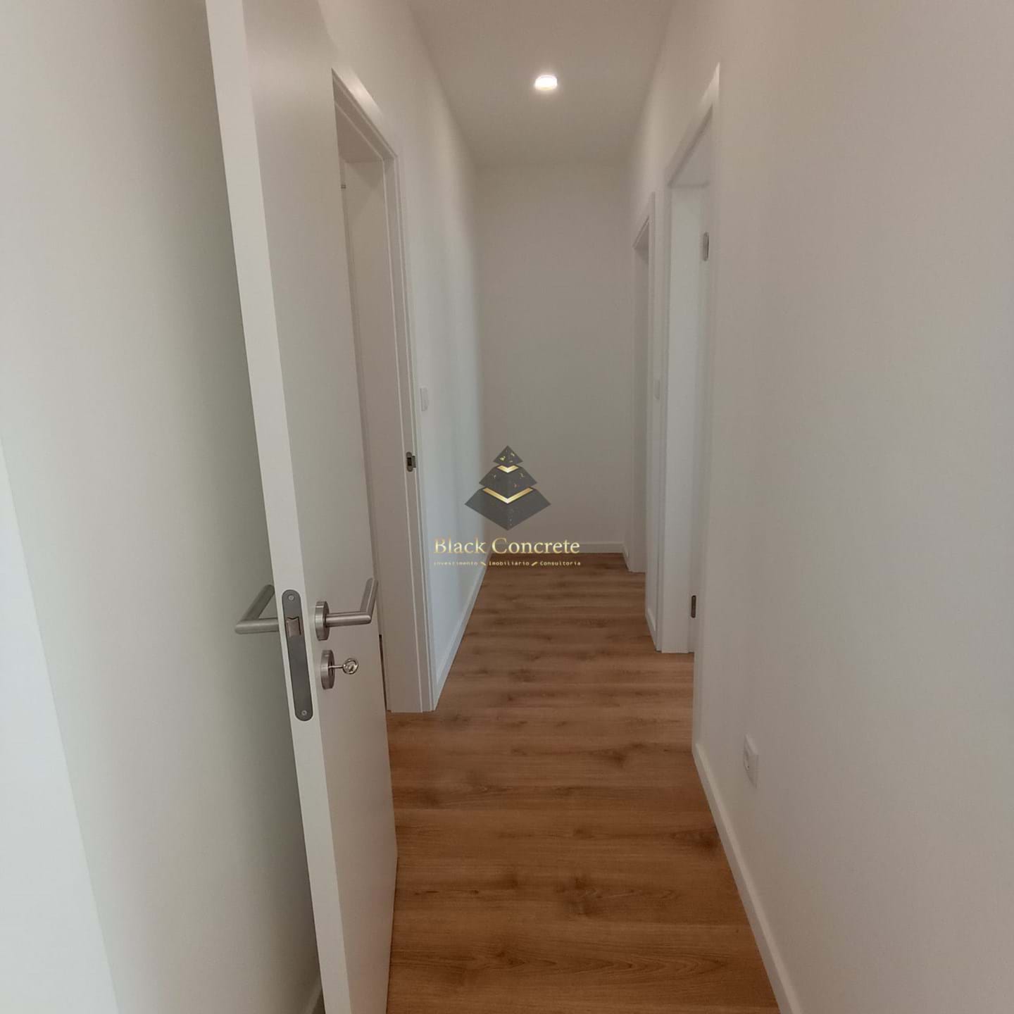 3 Bed, 2 Bath, ApartmentFor Sale, Lisboa, Lisboa, 1500-112