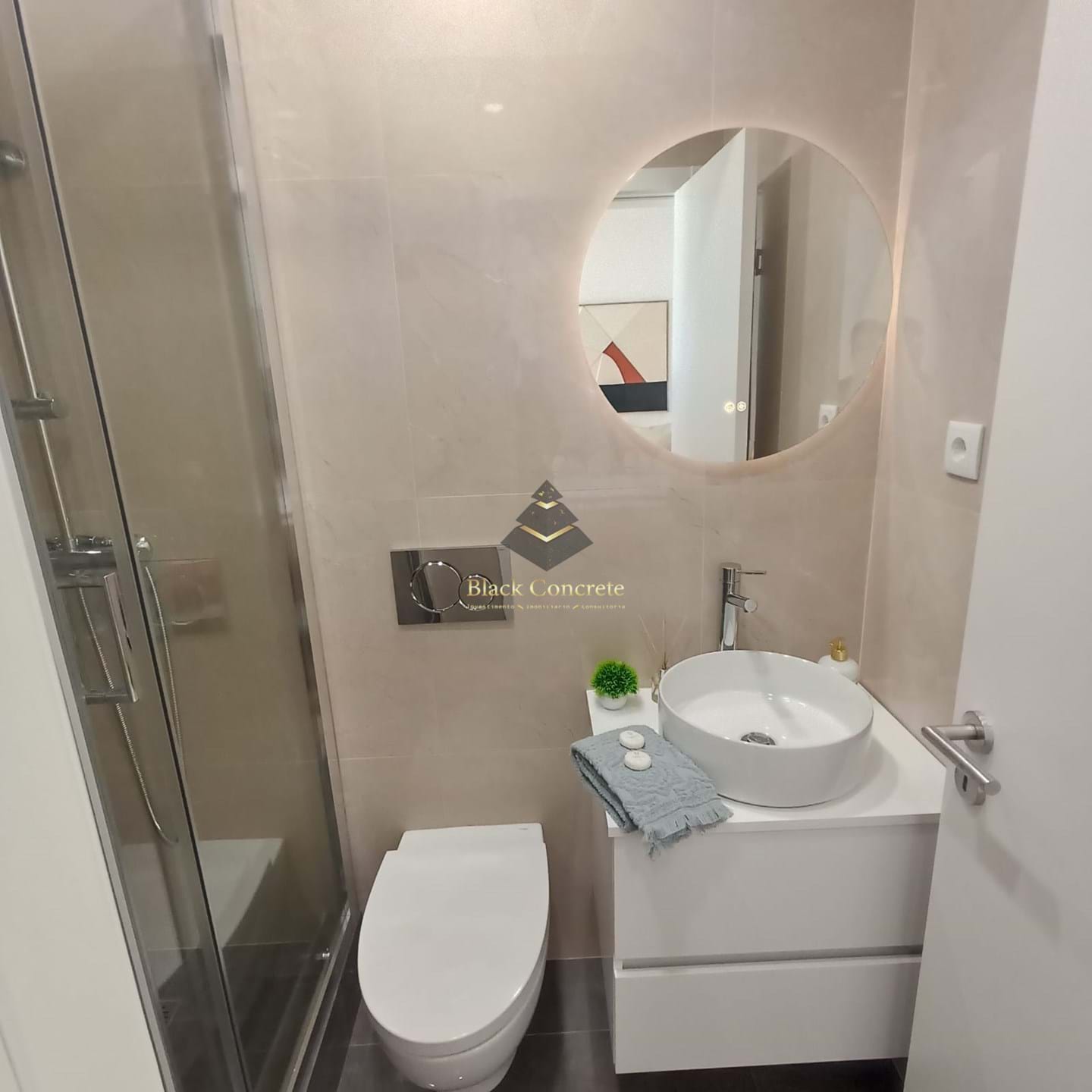 3 Bed, 2 Bath, ApartmentFor Sale, Lisboa, Lisboa, 1500-112